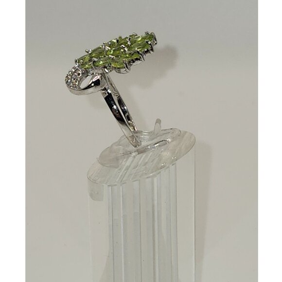 .925 Sterling Silver Natural Peridot and Cubic Zirconia Ring Size 6 Value $655 - Picture 4 of 8